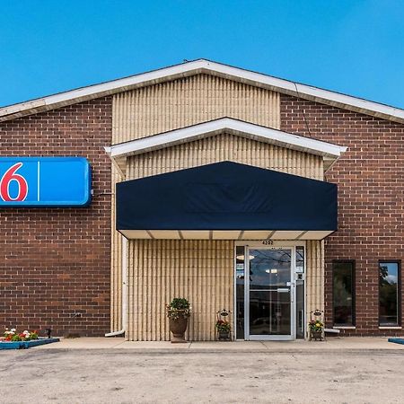 Motel 6-Madison, Wi - East מראה חיצוני תמונה
