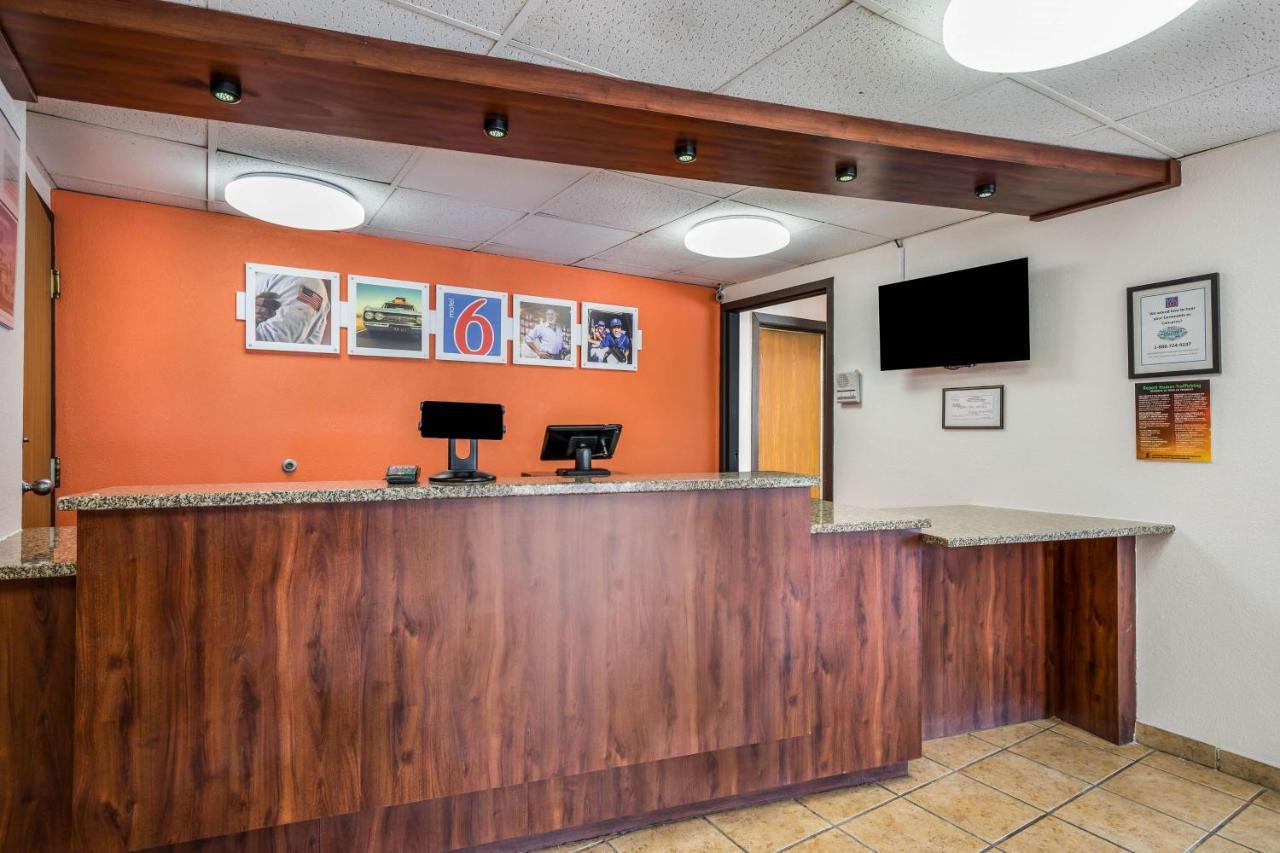 Motel 6-Madison, Wi - East מראה חיצוני תמונה