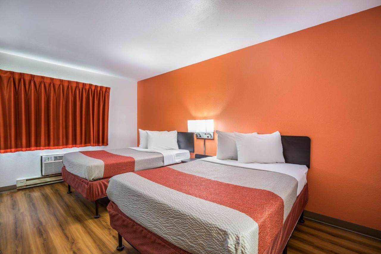 Motel 6-Madison, Wi - East מראה חיצוני תמונה